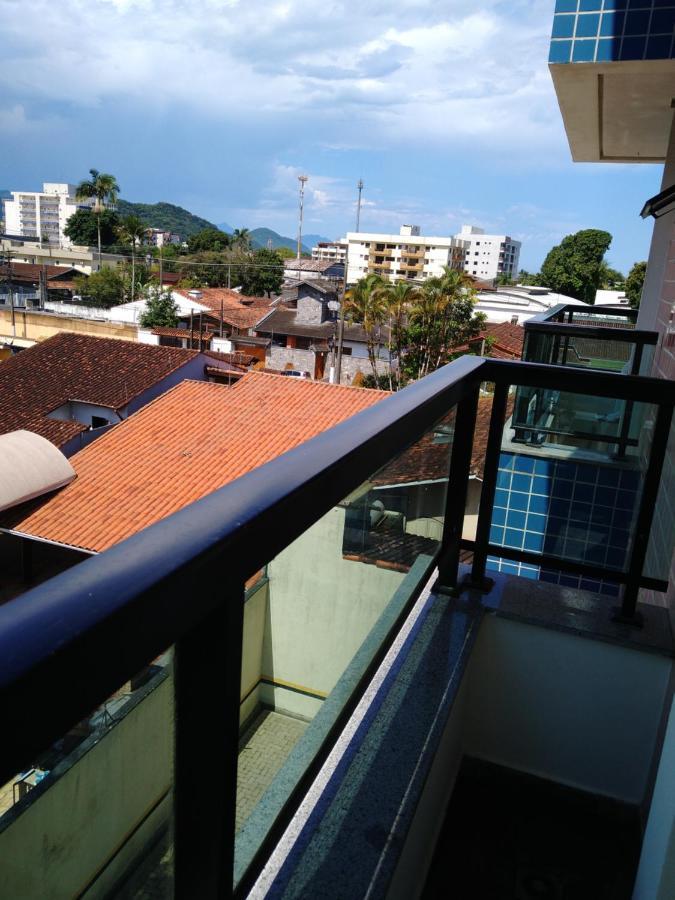 Apartamento Em ウバトゥバ エクステリア 写真